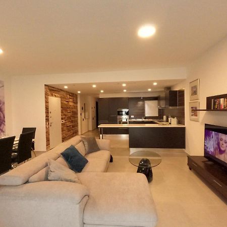 Korzo Suites St. Julian'S מראה חיצוני תמונה