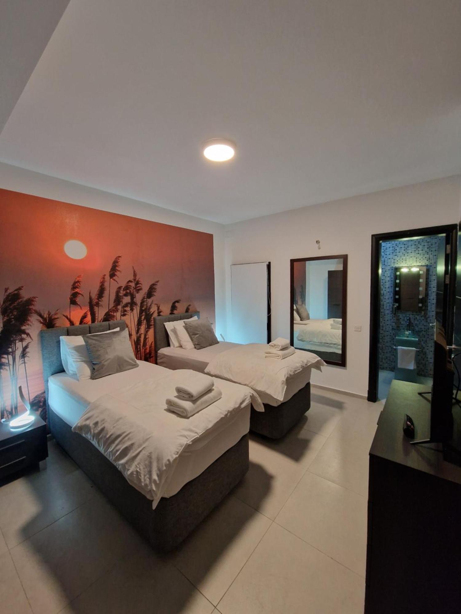 Korzo Suites St. Julian'S מראה חיצוני תמונה