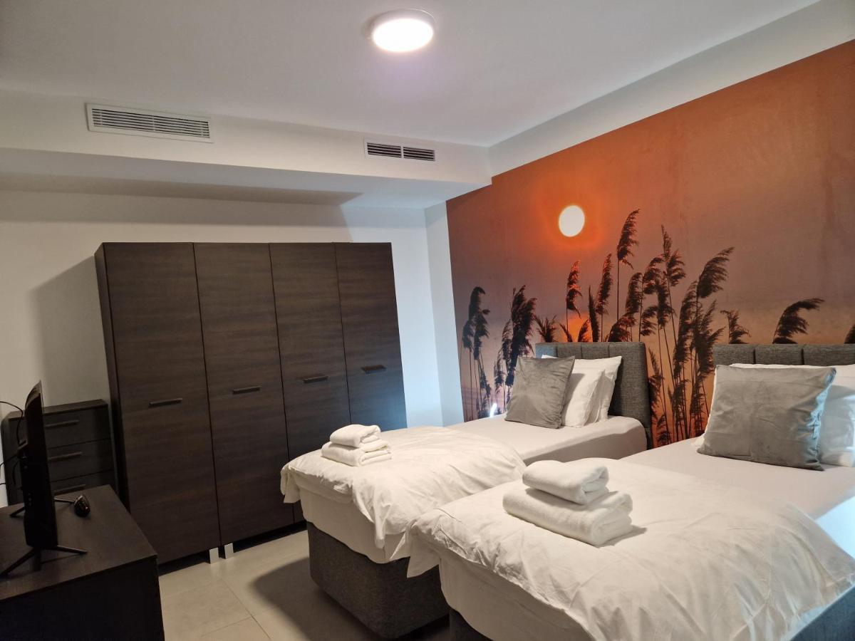 Korzo Suites St. Julian'S מראה חיצוני תמונה