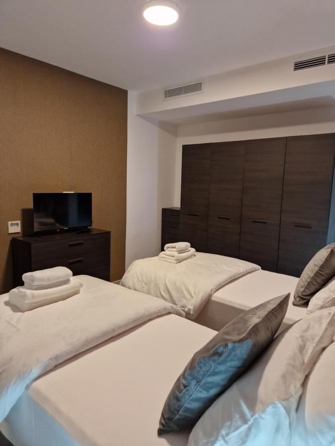 Korzo Suites St. Julian'S מראה חיצוני תמונה